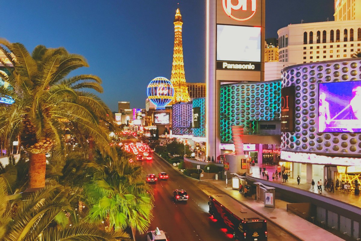 Find Free Parking On Las Vegas Strip AutoSlash Cheap Car Rentals